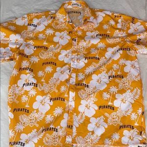 Hawaiian tropical yellow Pirates button down shirt